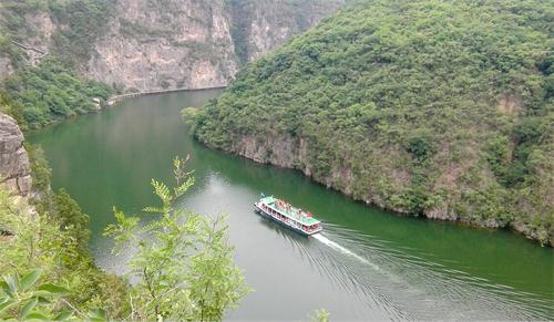 济水吟风—风景如画赛三峡